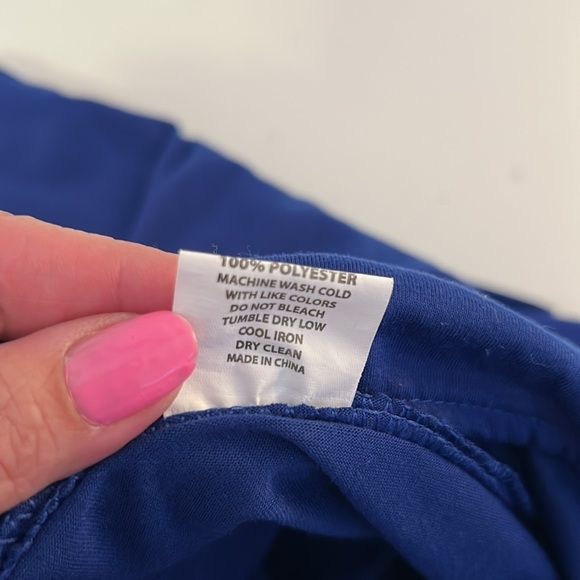 Dodgers Women's Pullover Long Sleeve with White Logo 1/4 Zip Top Size Medium - Picture 7 of 7